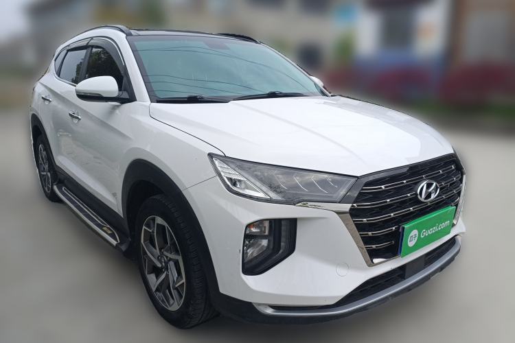 Used Hyundai Tucson 2020 280TGDi Two-Wheel-Drive GLS Fashion Edition China VI Standard Front Right 45 Deg