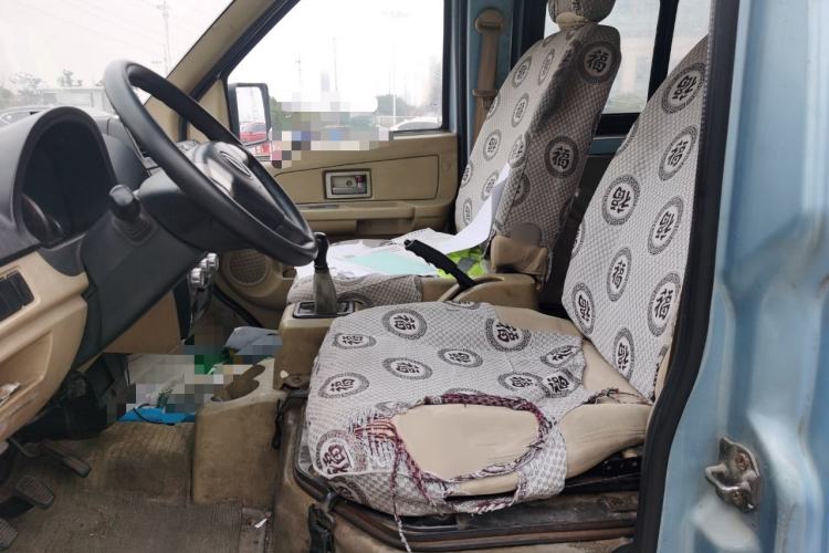 Used Dongfeng Xiaokang C37 2012 1.4L Comfort Version DK13-06
