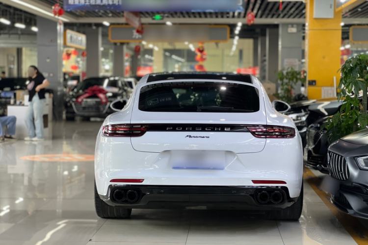 Used Porsche Panamera 2017 Panamera Executive Long Wheelbase 3.0T
