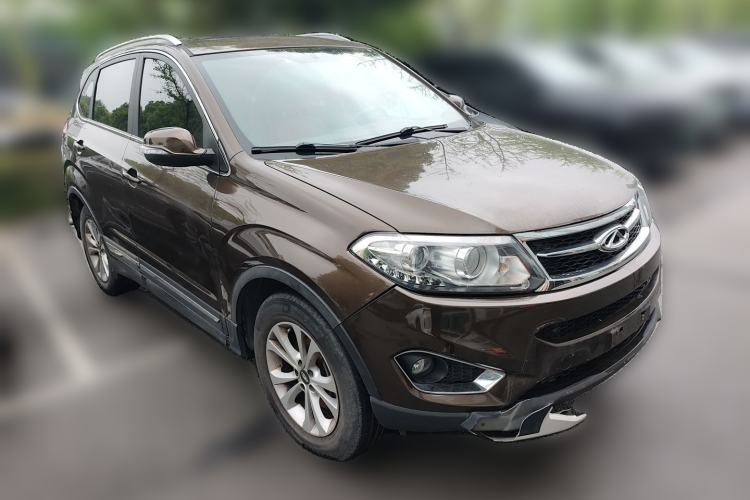 Used Chery Tiggo 5 2014 2.0L Manual - Family Deluxe Edition Front Right 45 Deg