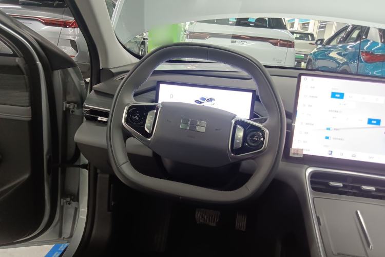 Used Geely Galaxy L6 2025 EM-i 140km Starship Edition Steering Wheel