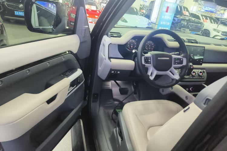 Used Land Rover Defender 2024 90 2.0T P300 S