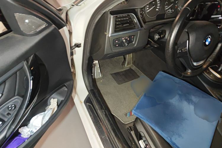 Used BMW 3 Series 2016 320Li Ambition Model Driver Seat