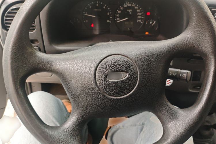 Used Ford Classic Transit 2013 2.8T Diesel Logistics Model with Short Wheelbase and Mid-Roof JX493ZLQ4