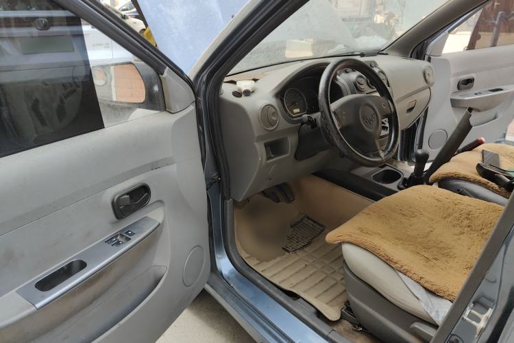 Used Wuling Hongguang 2013 1.5L Base Version

