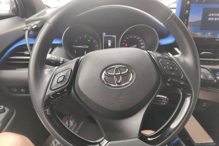 Used Toyota IZOA 2018 2.0L Yichi Edition China V Standard
