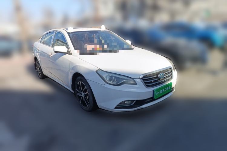 Used Bestune B50 2013 1.6L automatic luxury version
