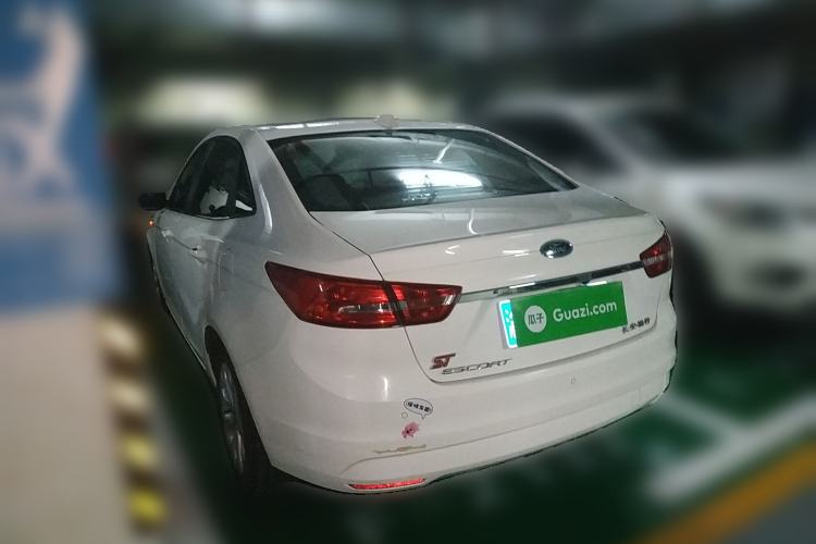 Used Ford Escort 2015 1.5L Automatic Fashion Model
