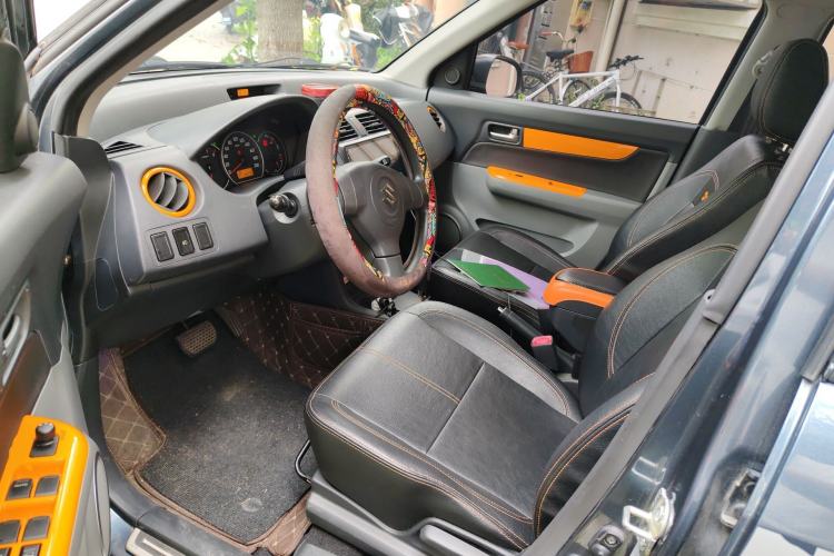 Used Suzuki Swift 2016 1.5L Automatic Fashionable Coolplay Edition
