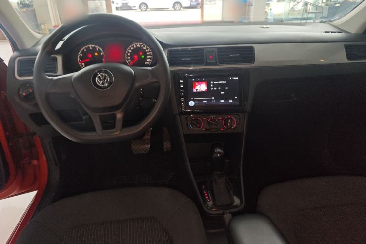 Used Volkswagen Santana 2015 Haval H6 1.6L Automatic Luxury Model
