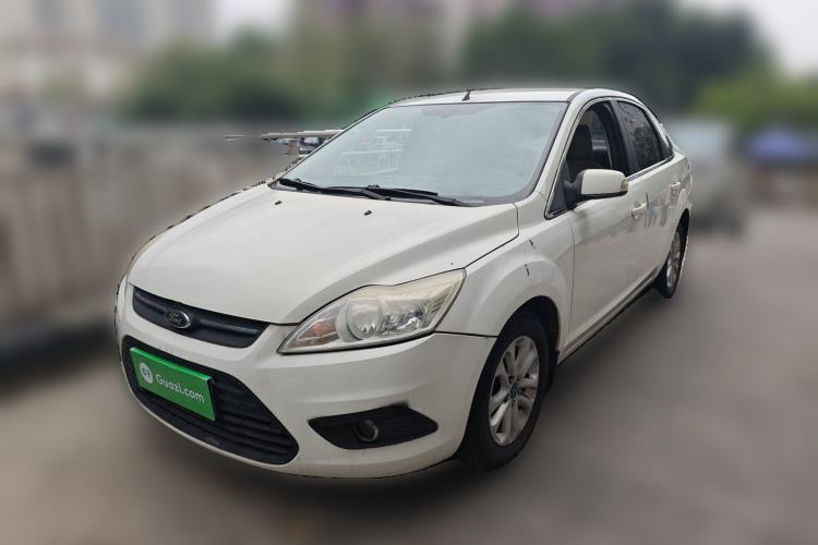 Used Ford Focus 2013 Sedan Classic 1.8L Automatic Base Model