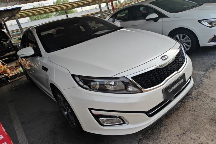 Used Kia K5 2014 2.0L Automatic LUXURY Front Right 45 Deg