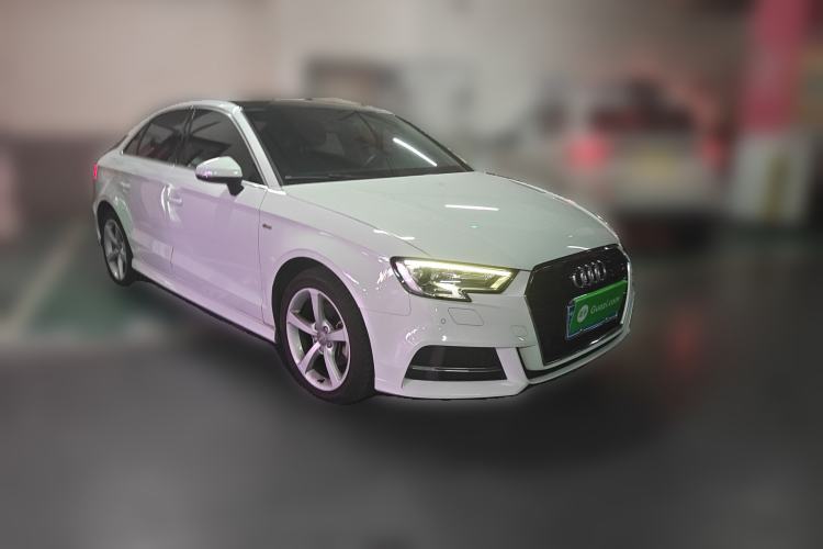 Used Audi A3 2017 Limousine 35 TFSI Fashion Model