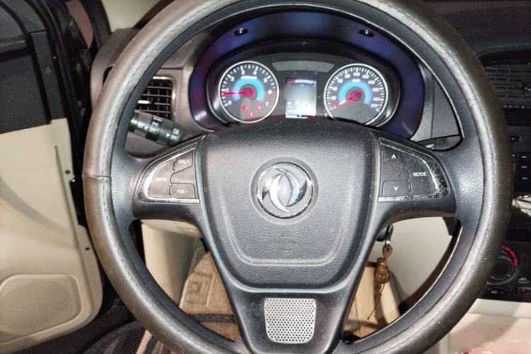 Used Dongfeng Fengon 370 2016 1.5L Manual Standard Edition SFG15-02 7 Seats