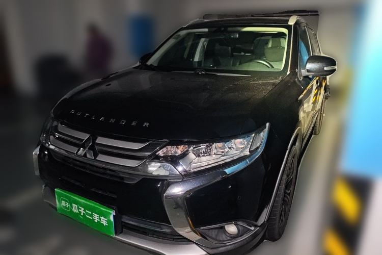 Used Mitsubishi Outlander 2018 2.4L 4x4 Elite Edition 5 Seats