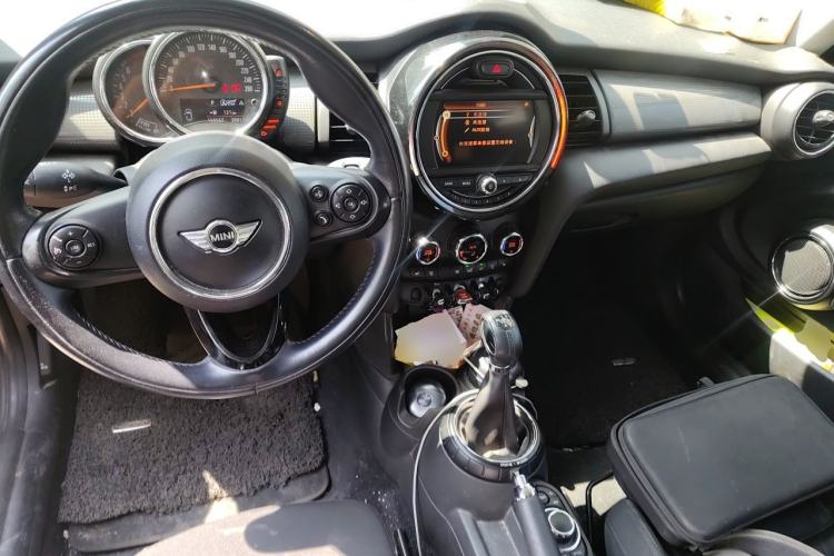 Used MINI 2014 1.5T COOPER Fun