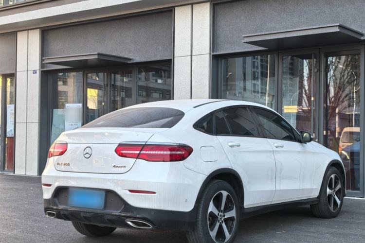 Used Mercedes-Benz GLC Coupe 2018 GLC 200 4MATIC Coupe SUV
