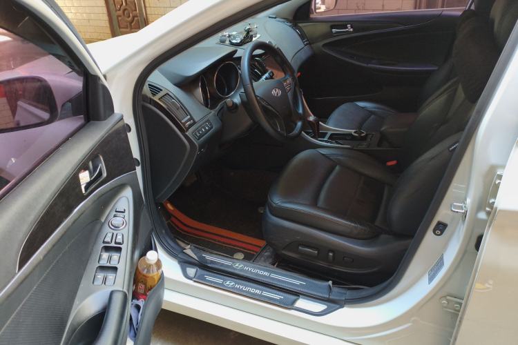 Used Hyundai Sonata 2013 2.0L Automatic Luxury Edition Driver Seat