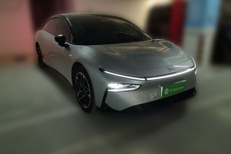 Used XPeng P7+ 2024 Ultra-Long Range Max Front Right 45 Deg