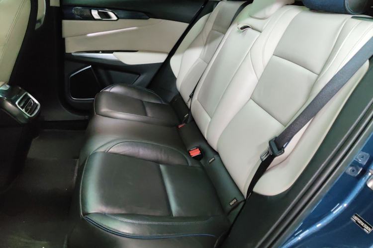 Used Lynk & Co 01 2017 2.0T Two-Wheel Drive Zhaopu Version
