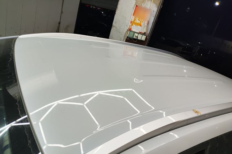 Used AION Y 2023 Plus 510 Enjoy Edition Roof