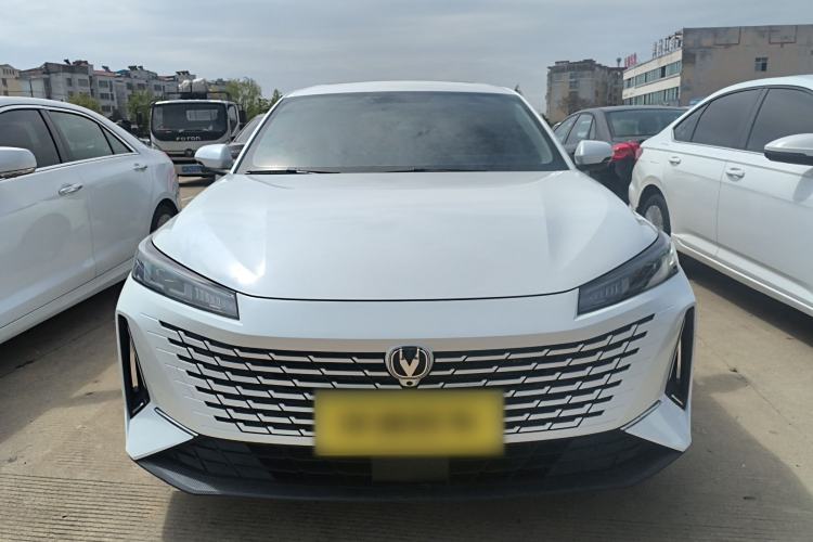 Used CHANGAN Eado DD 2023 Blue Whale NE 1.5T GDI DCT Luxury Edition Front