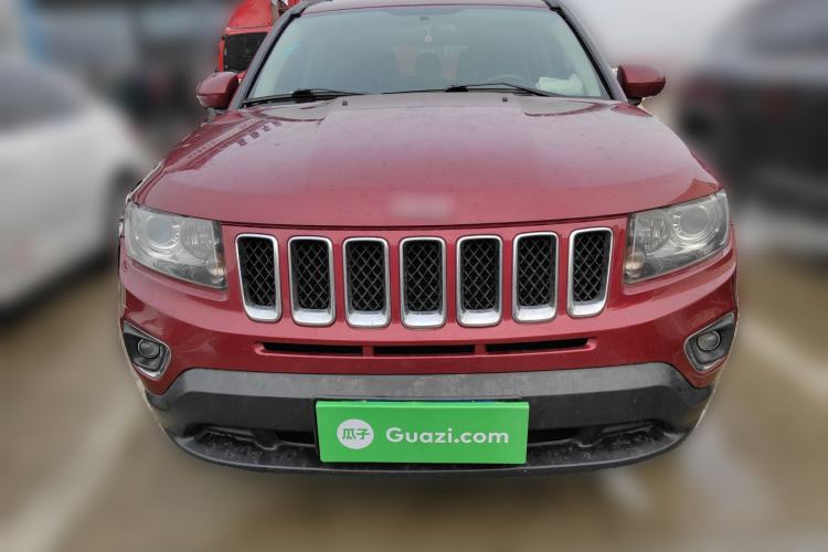 Used Jeep Compass 2014 2.4L four-wheel drive luxury version
