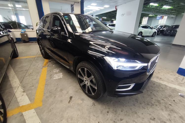 Used Volvo XC60 New Energy 2019 T8 E-Drive Hybrid Prestige Luxury Version China V Standard Front Right 45 Deg