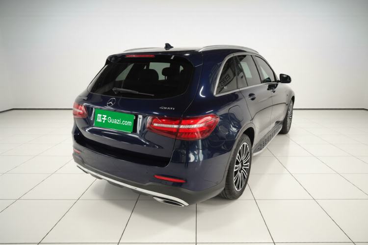 Used Mercedes-Benz GLC 2019 GLC 260 L 4MATIC Dynamic Model Rear Right 45 Deg