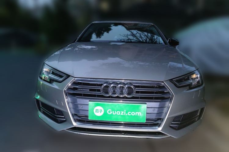 Used Audi A4L 2018 30th Anniversary Edition 45 TFSI quattro Individual Sport Edition
