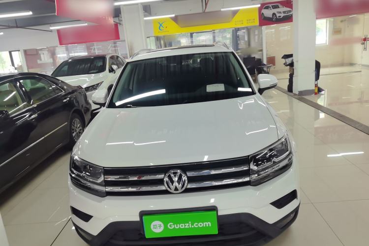 Used Volkswagen Tharu 2020 280TSI Two-Wheel Drive Luxury Edition China VI Standard
