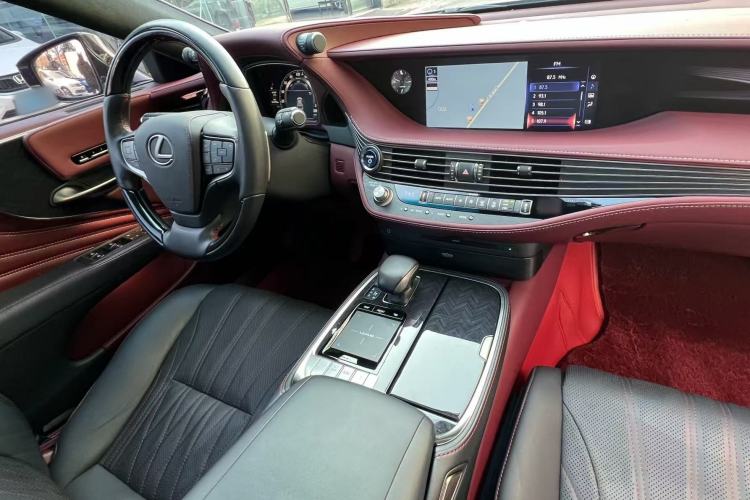 Used Lexus LS 2018 500h Luxury Edition China V Standard
