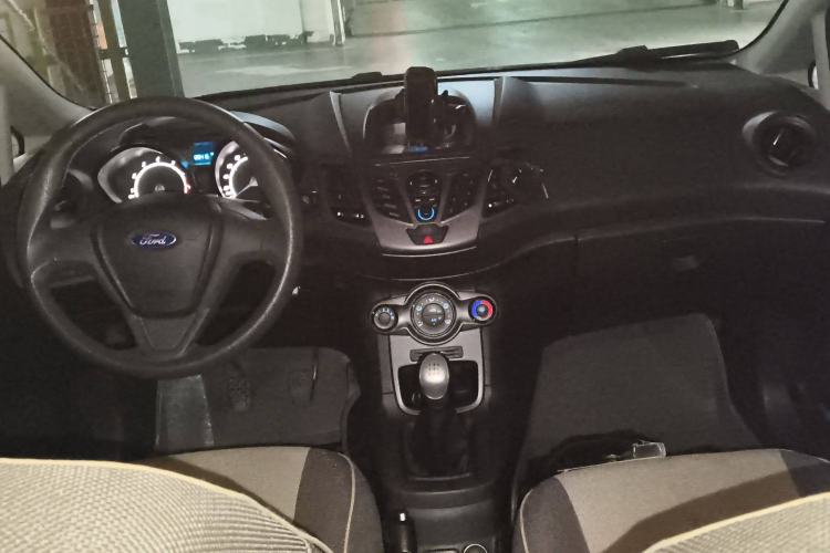 Used Ford Fiesta 2013 Sedan 1.5L Manual Fashion Edition
