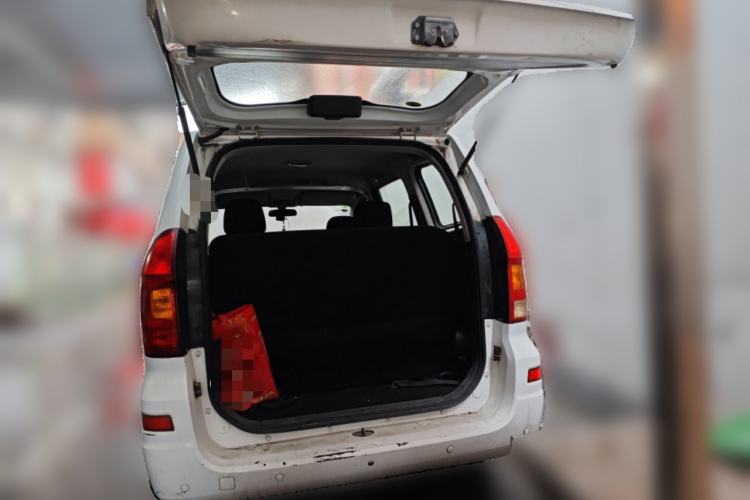 Used Dongfeng Fengon 330 2014 1.5L Manual Utility Version DK15 Trunk