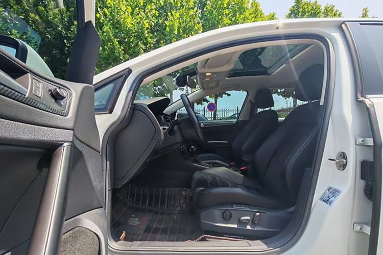 Used Volkswagen Golf 2020 Zhiai Edition 280TSI DSG Luxury Model