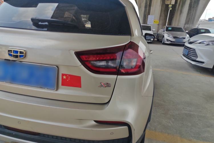 Used Geely Auto Vision X3 2019 Upgraded Model 1.5L CVT Prestige Version Rear Right 45 Deg