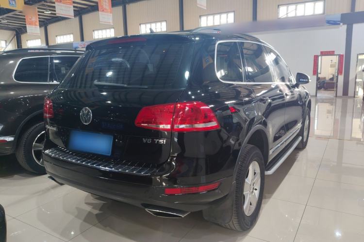 Used Volkswagen Touareg 2011 3.0 TSI Comfort Version