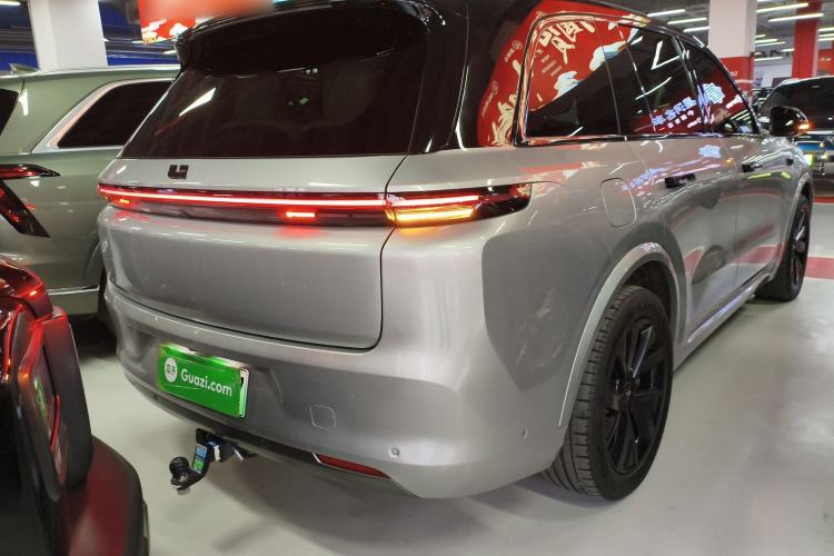 Used Li Auto L8 2023 Air model Rear Right 45 Deg