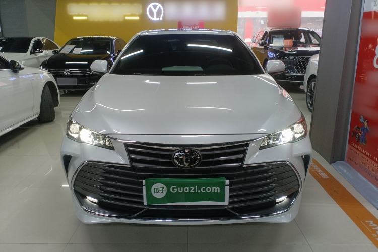 Used Toyota Avalon 2019 2.0L XLE Premium Edition China VI