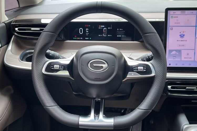 Used GAC Trumpchi E8 2024 Honor Series 2.0L Honor Edition
