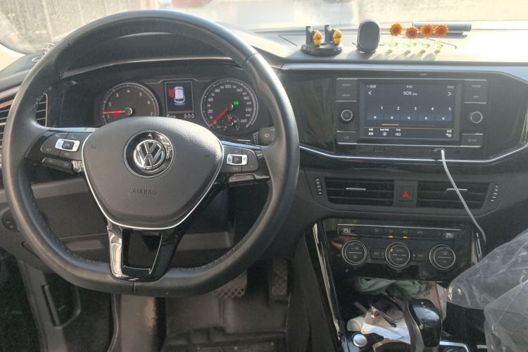 Used Volkswagen Tayron 2019 330TSI Two-Wheel Drive Luxury Model China VI Standard
