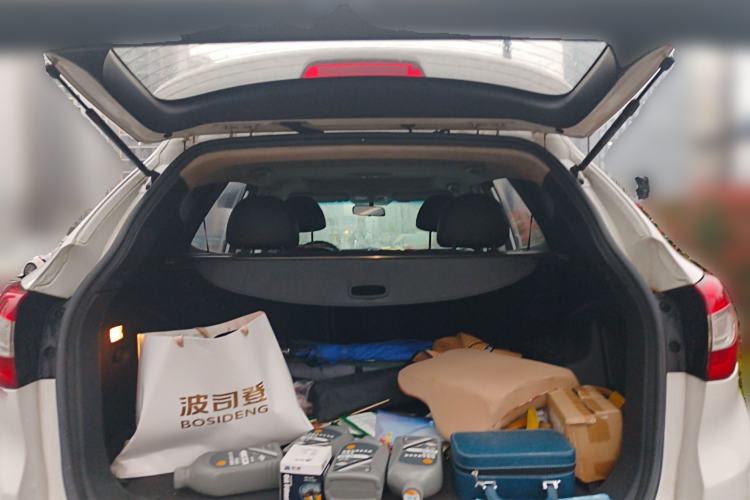 Used Hyundai ix35 2013 2.0L Automatic Two-Wheel Drive Smart GLS China IV Standard
