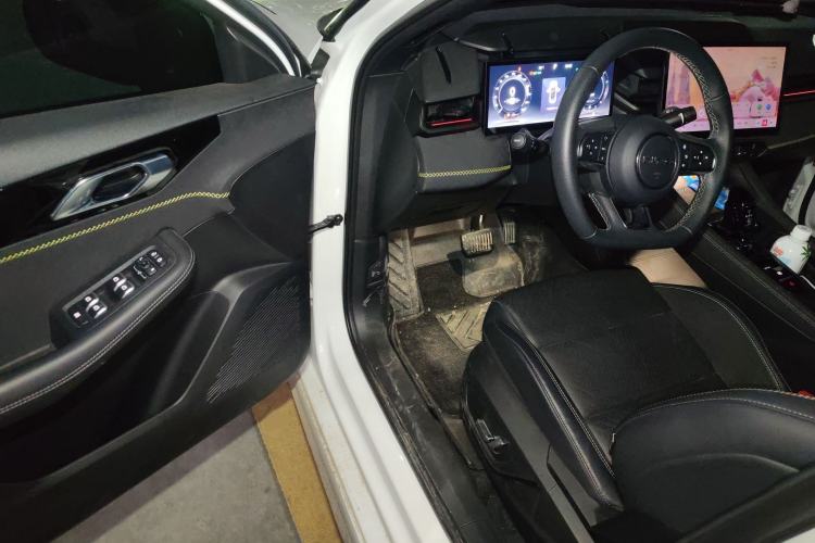 Used Lynk & Co 03 2023 1.5TD DCT JingPro
