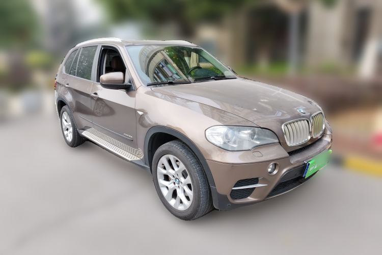 Used BMW X5 2011 xDrive35i Luxury Model
