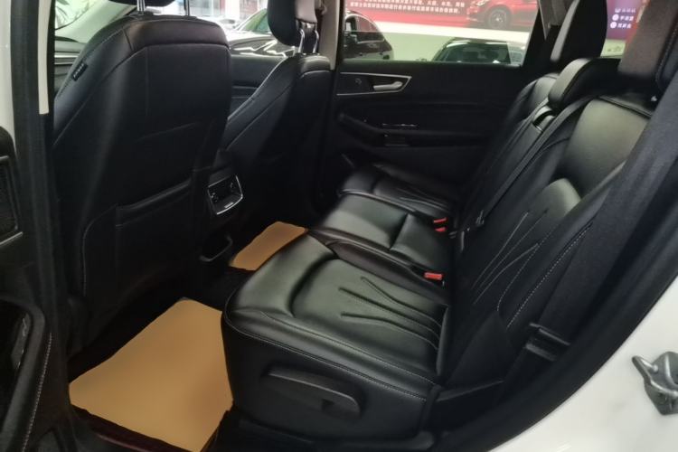 Used Ford Edge 2021 Facelifted PLUS EcoBoost 245 Two-Wheel Drive XLT 7-Seater