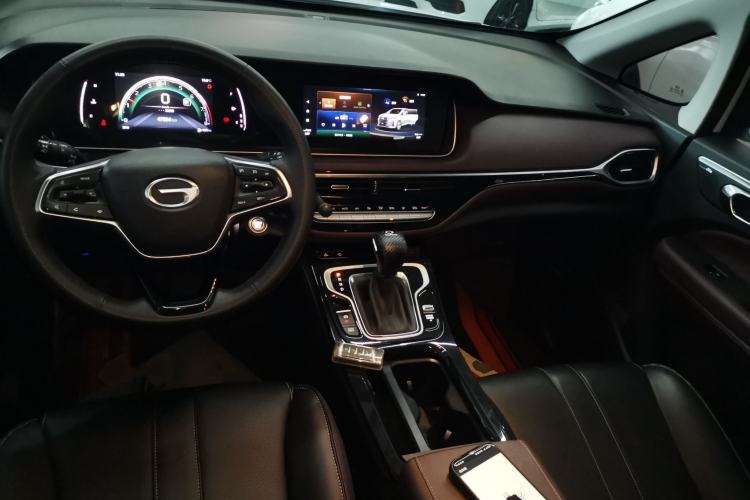 Used GAC Trumpchi M6 2023 PRO 270T DCT Luxury Edition Center Console