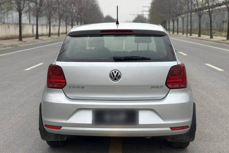 Used Volkswagen Polo 2016 1.4L Manual Fashion Model
