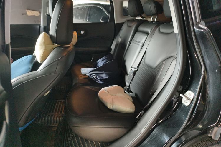 Used Jeep Compass 2019 220T Automatic Enjoyment Version
