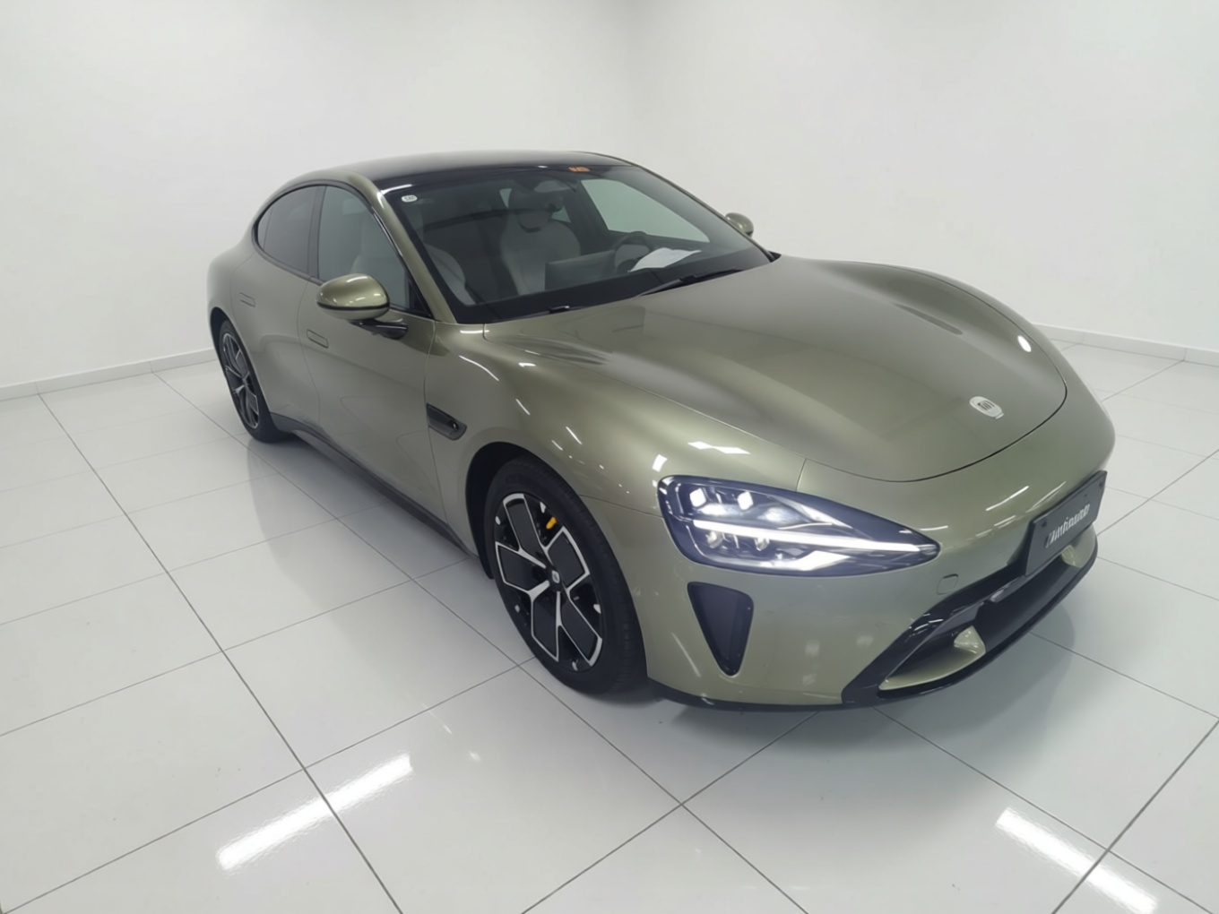 Xiaomi Auto SU7 2024 Rear-Drive Ultra-Long Range Advanced Pro-Level Intelligent Driving Version — снимка 3