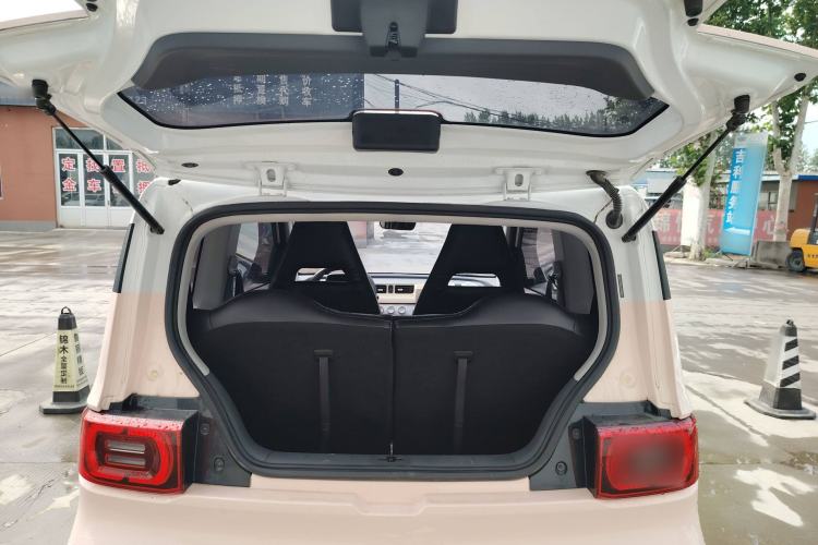 Used Wuling Hongguang MINIEV 2022 Macaron Premium Model – Lithium Iron Phosphate